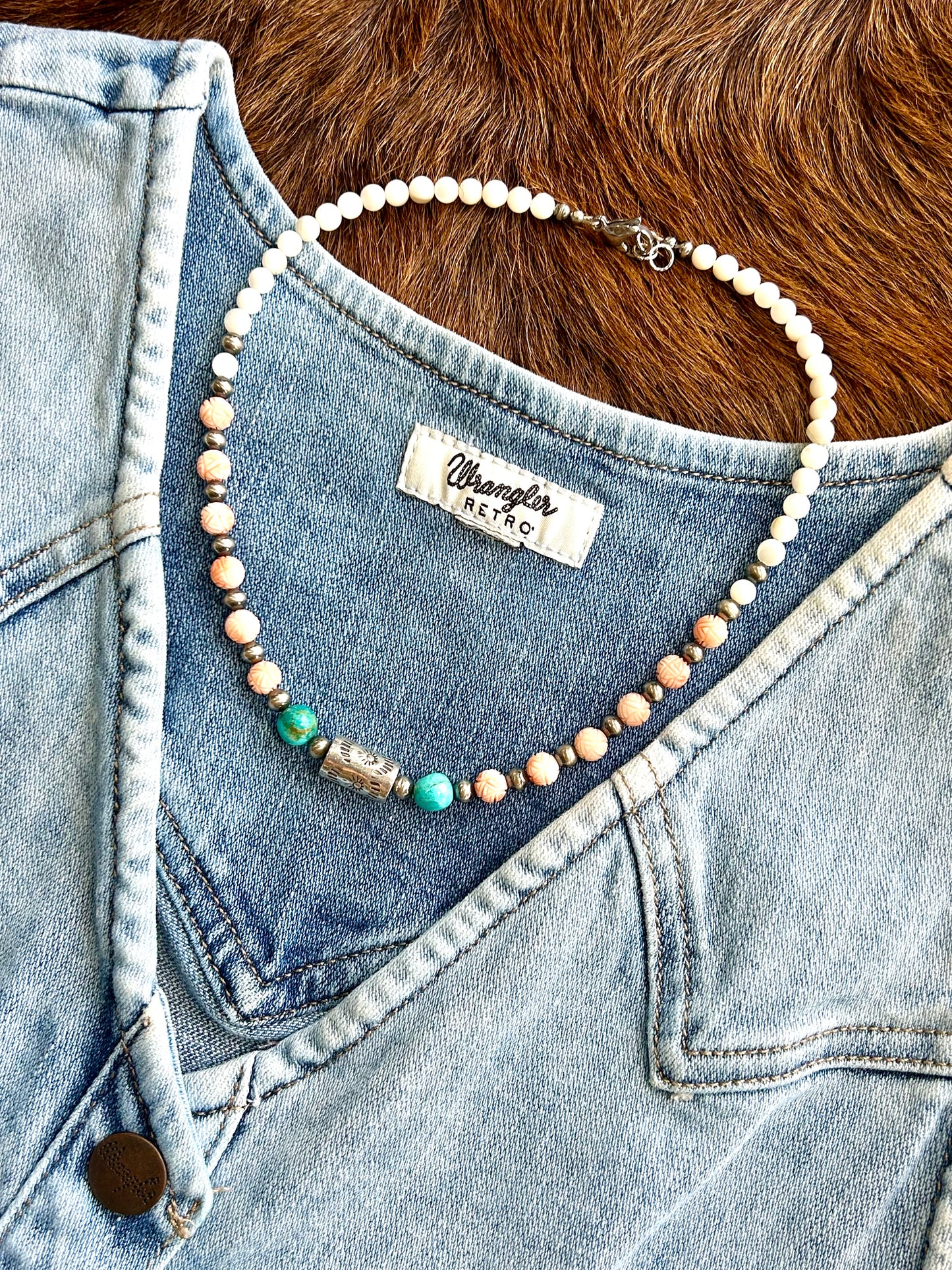Shell, Turquoise, and Conch Necklace | 16 inch