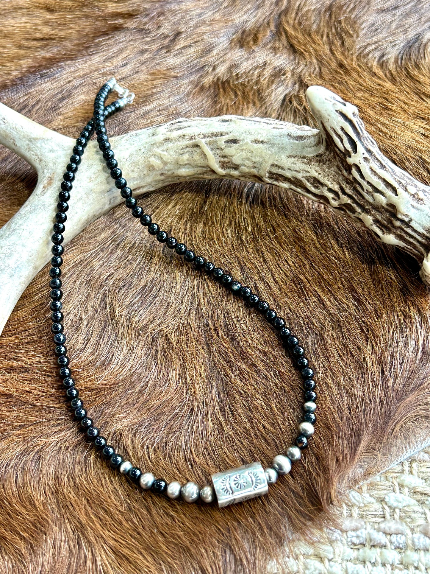 Navajo Barrel Bead Necklace | 18 inch
