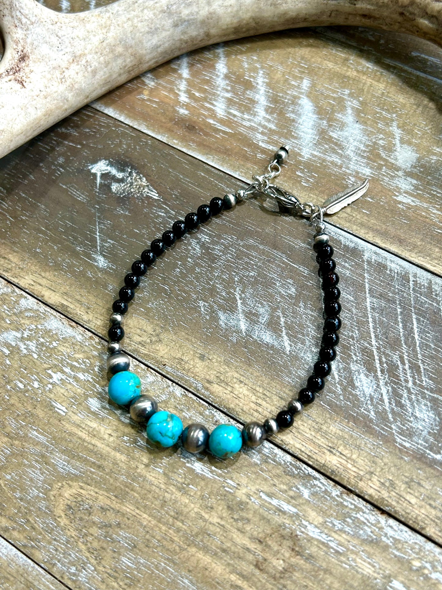 7.5 inch | Saddle Ready Feather Bracelet