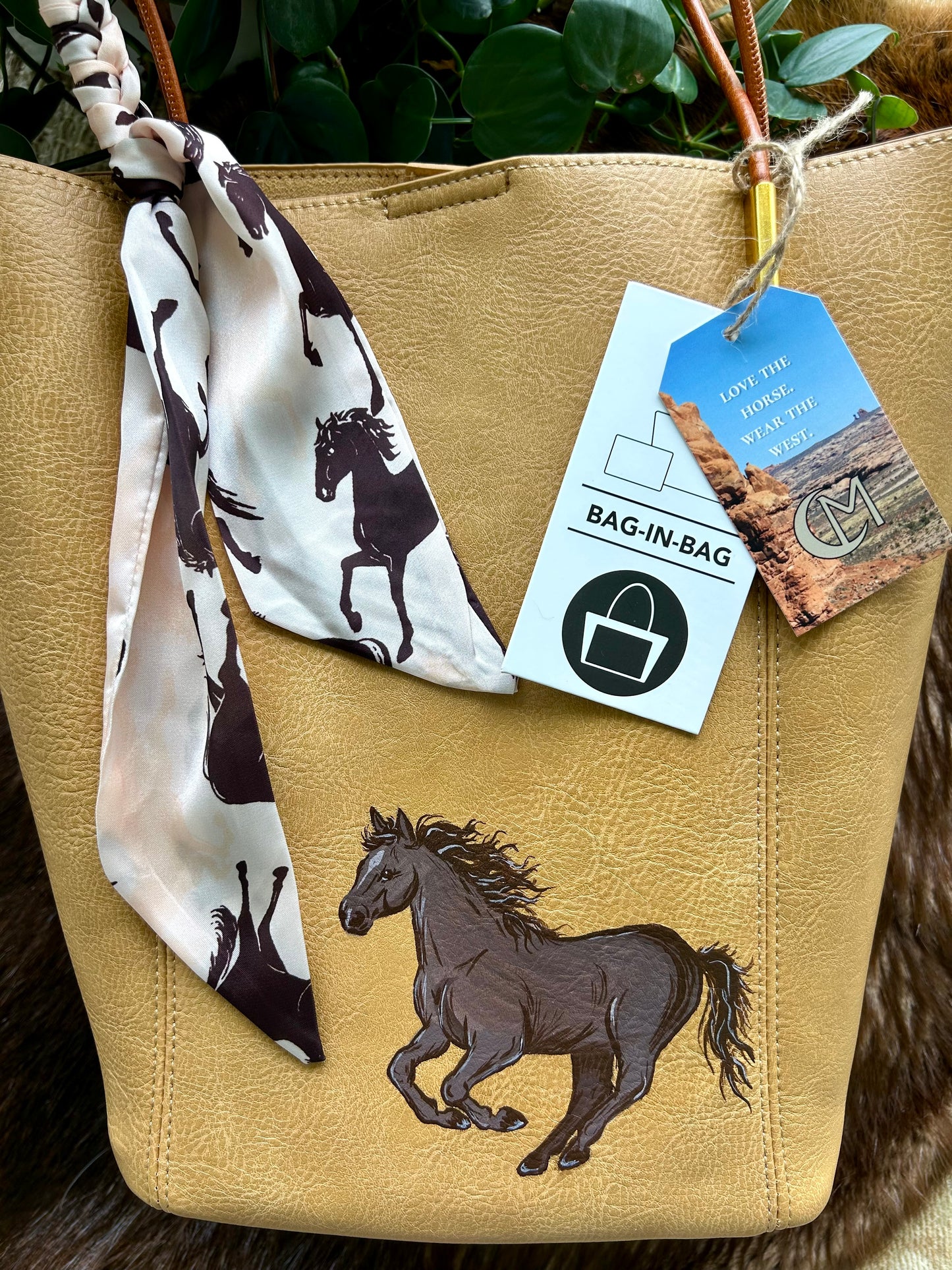 Wild Run Tote