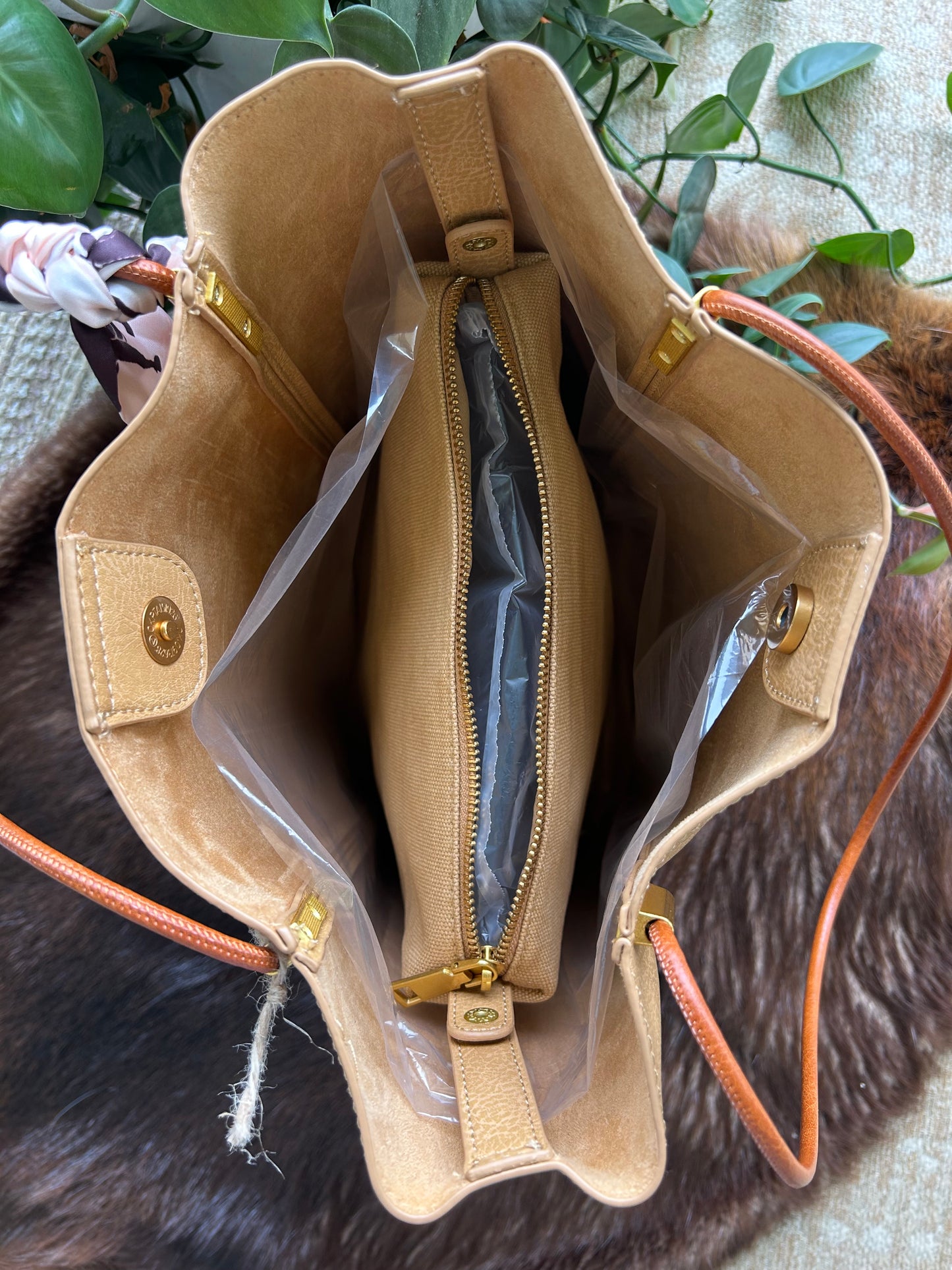 Wild Run Tote