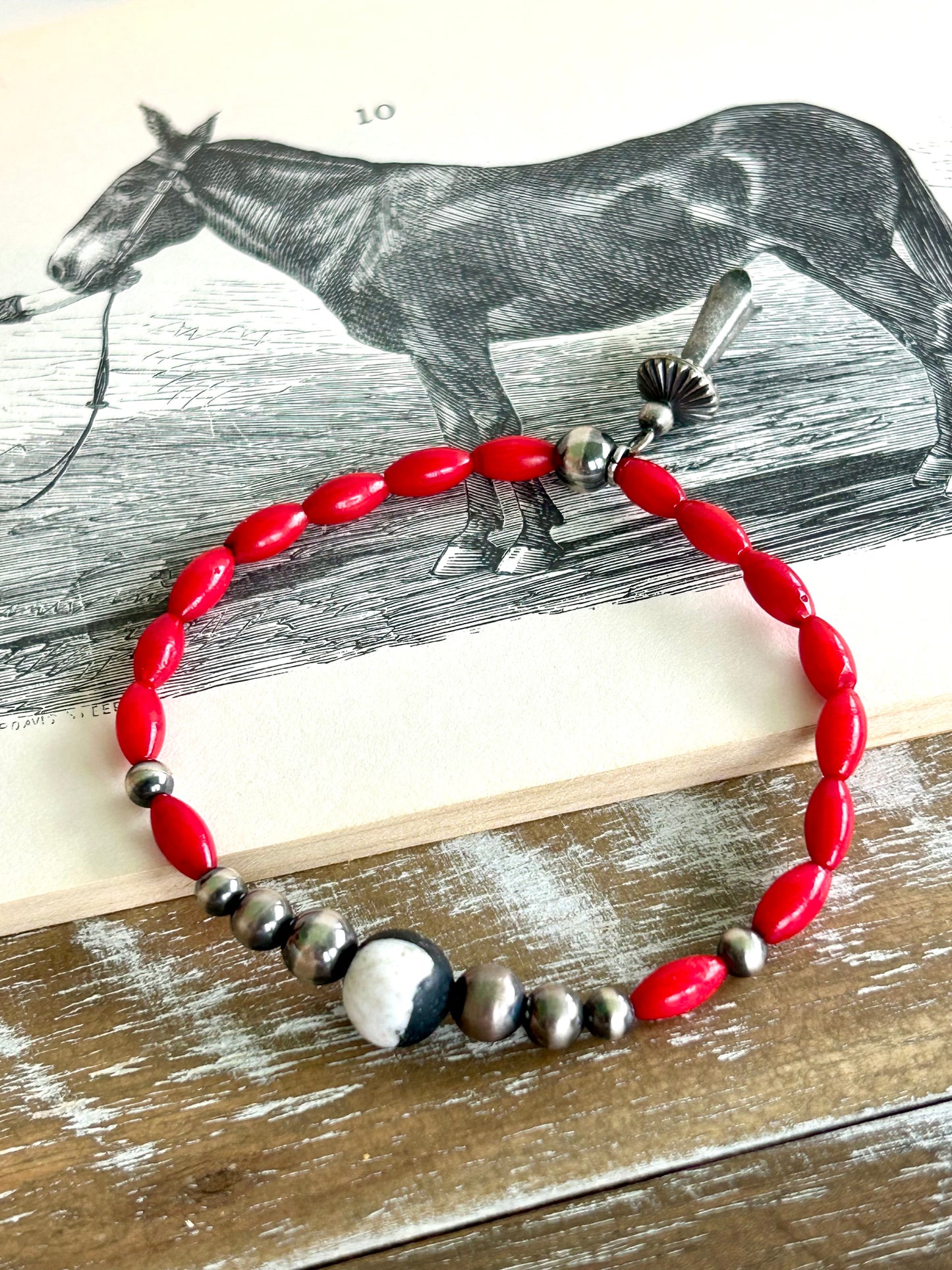 Buffalo Coral Stretch Bracelet