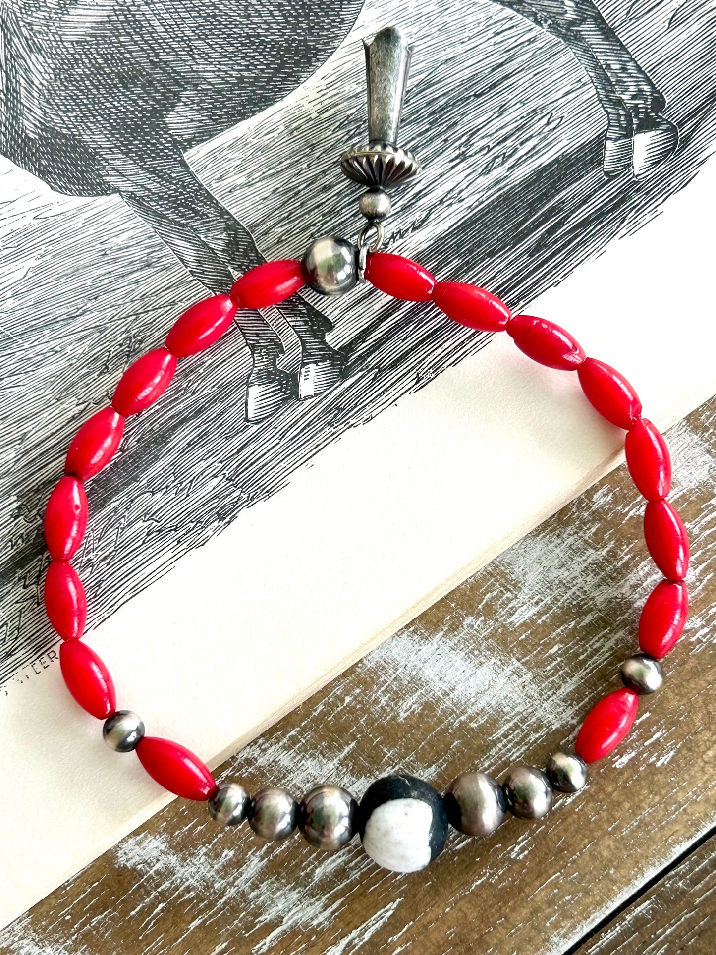 Buffalo Coral Stretch Bracelet