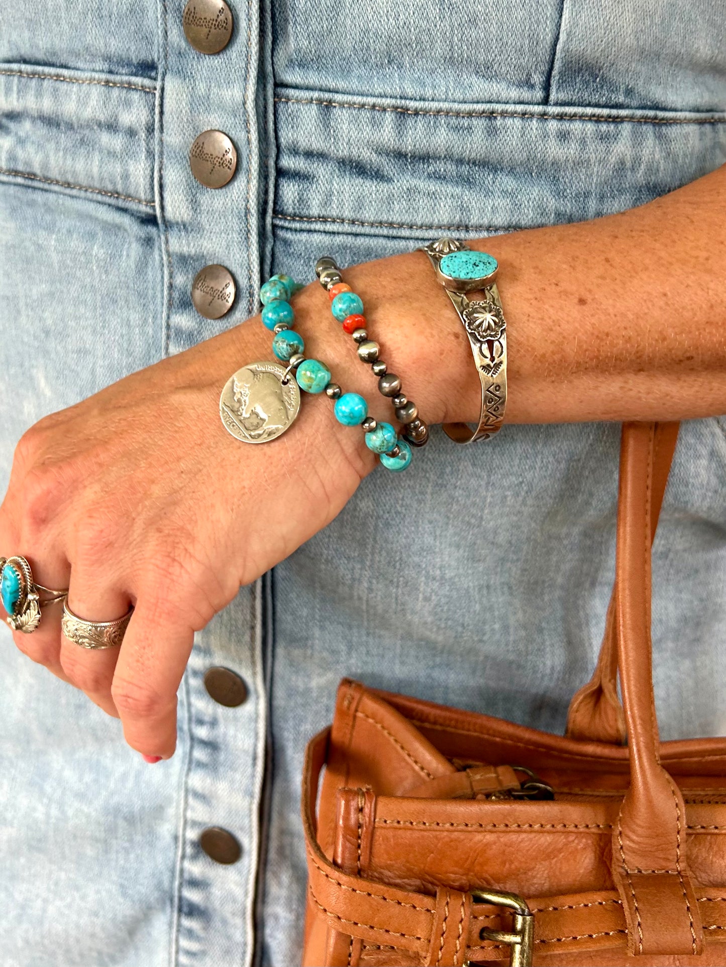 Kingman & Coral Stretch Bracelet (6.5 Inch)